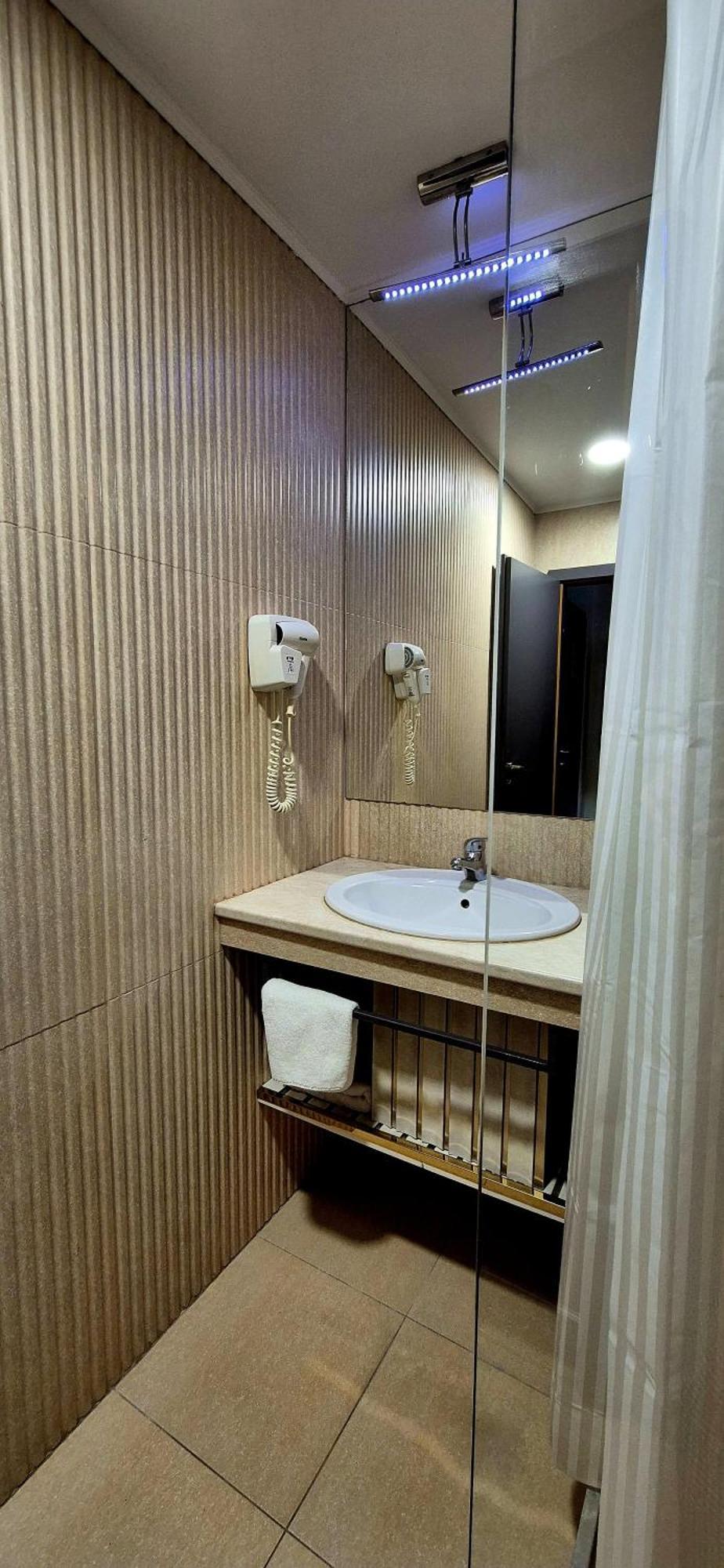 Hostel Orhideea Buzău Zewnętrze zdjęcie